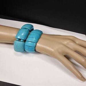 ARTISAN FIND 2 Turquoise Stretch Bracelets NWOT